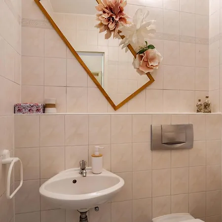 Rinke Apartment *